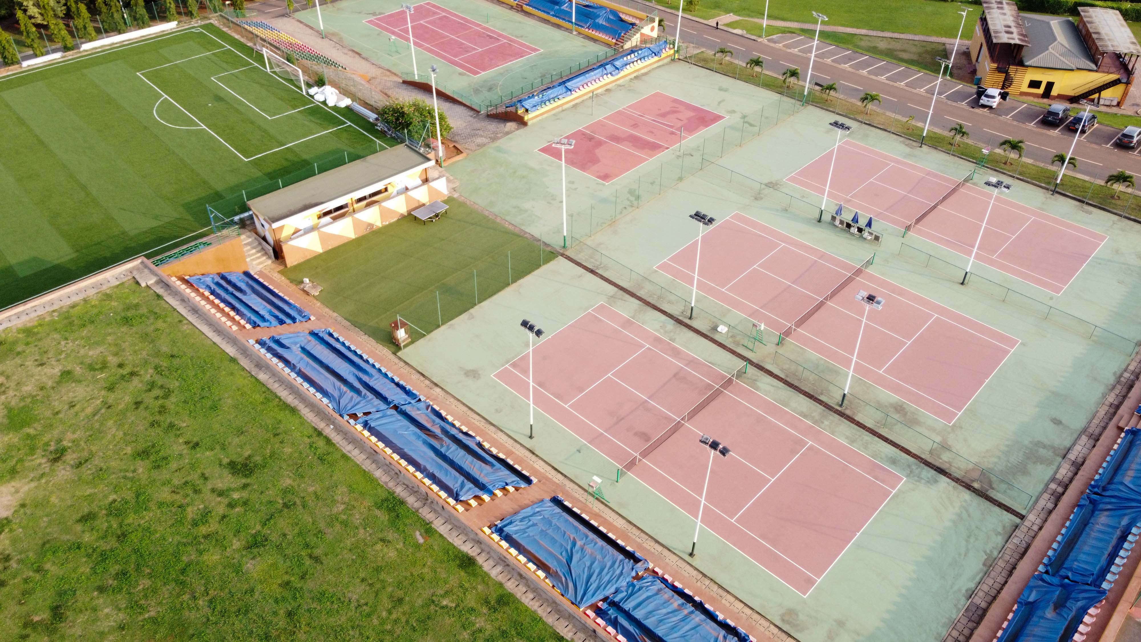 Courts de tennis
